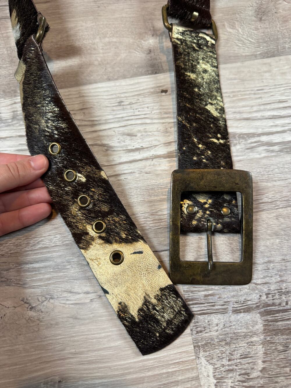 Vintage Y2K Metallic Gold Cowhide Leather Wide Belt Western Boho Statement L